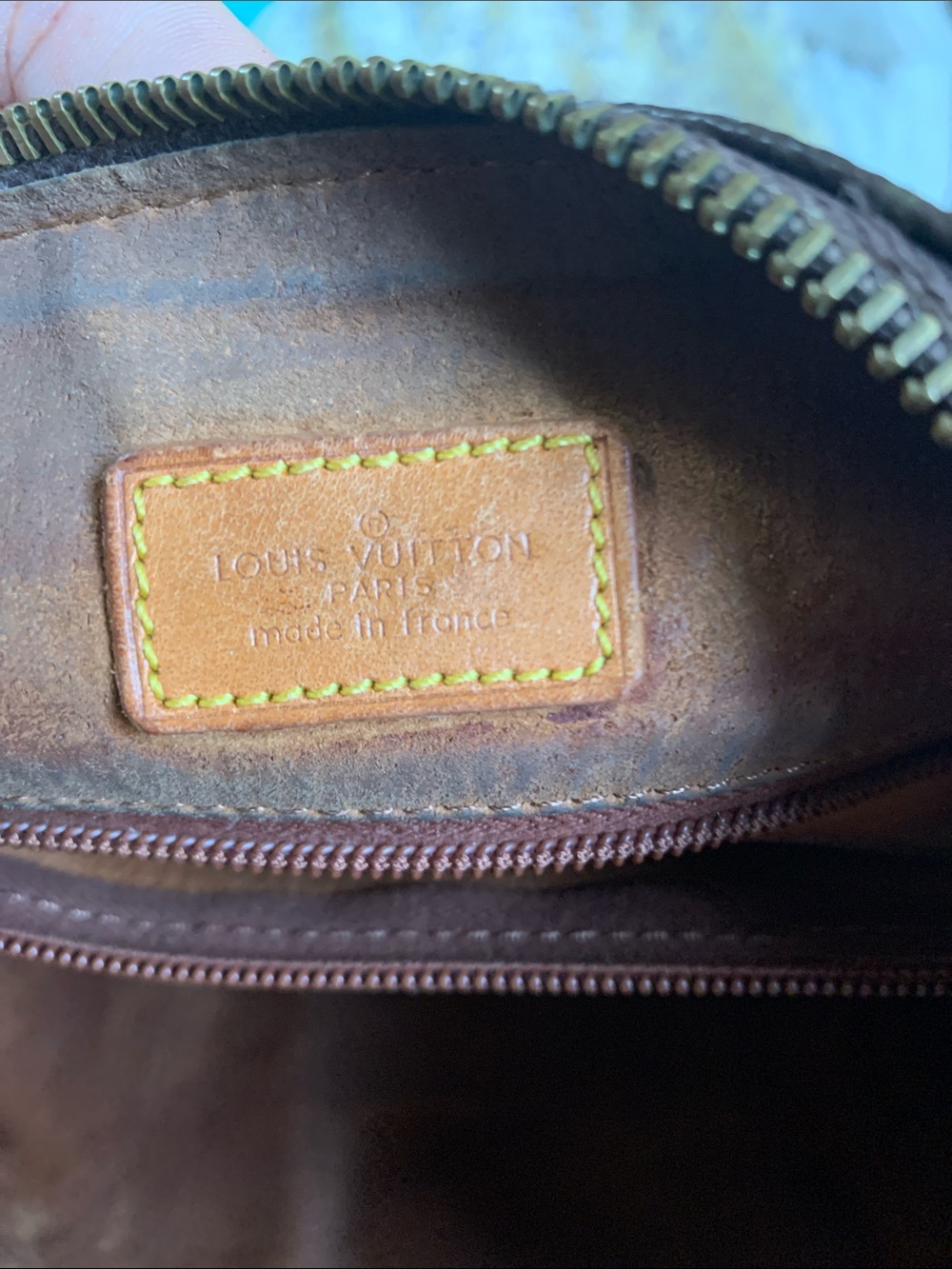 Louis Vuitton Monogram Canvas Shoulder Bag in Brown with Tan Trim with wear - Picture 6 of 14